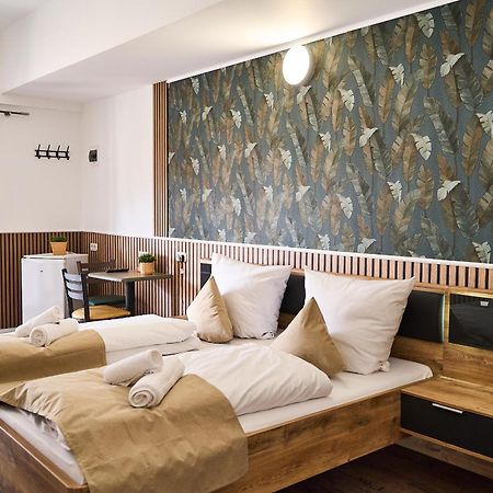 Hotel Maximo Pinneberg Εξωτερικό φωτογραφία