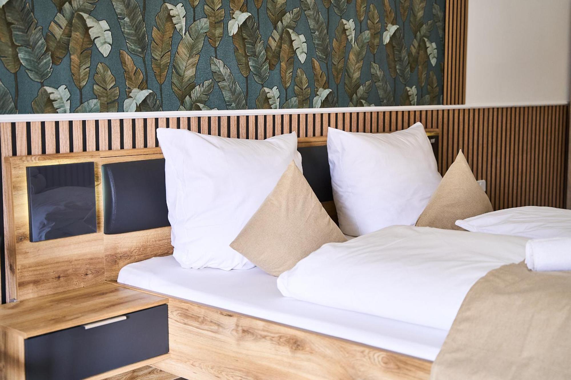 Hotel Maximo Pinneberg Εξωτερικό φωτογραφία