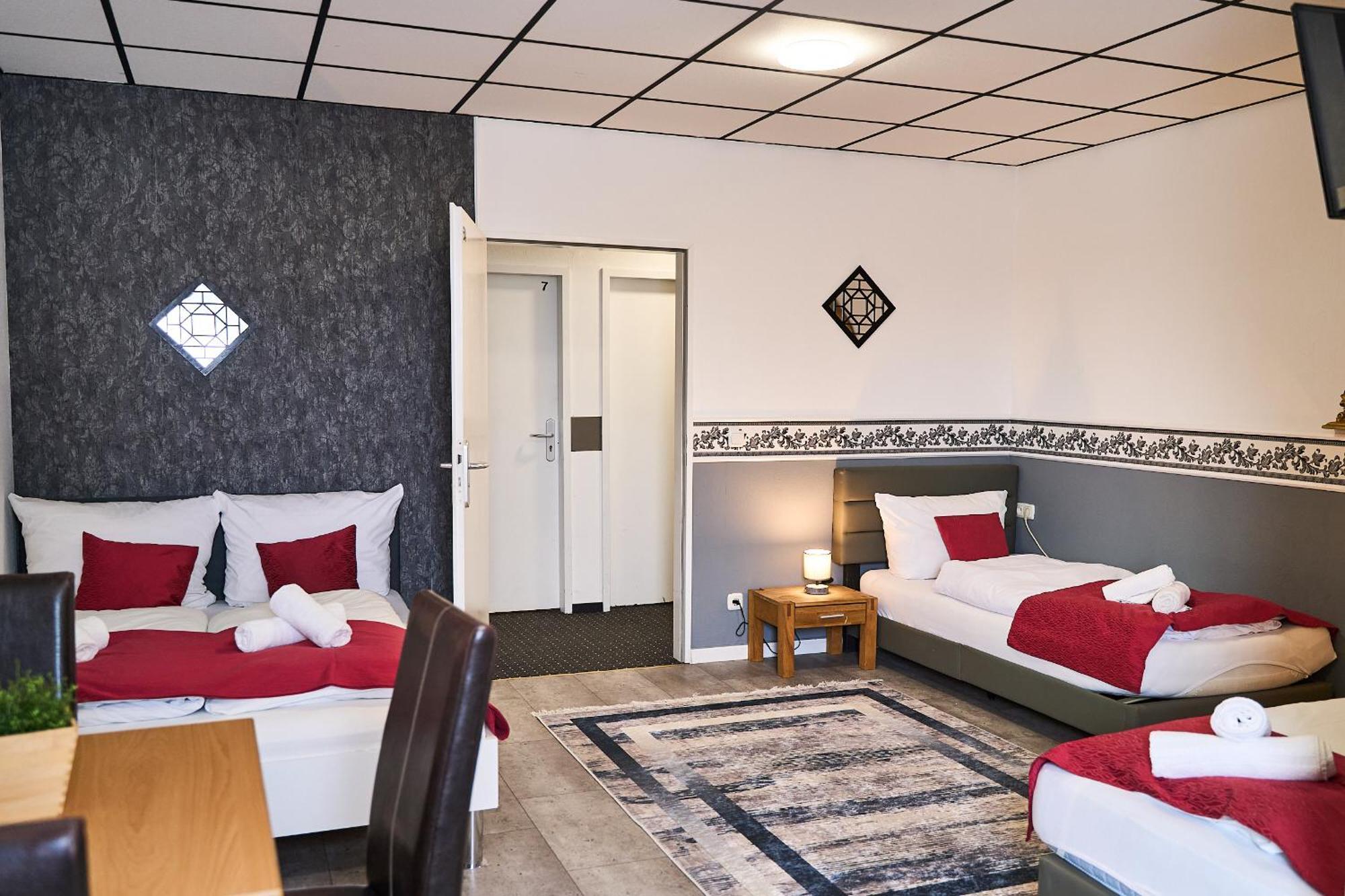 Hotel Maximo Pinneberg Εξωτερικό φωτογραφία